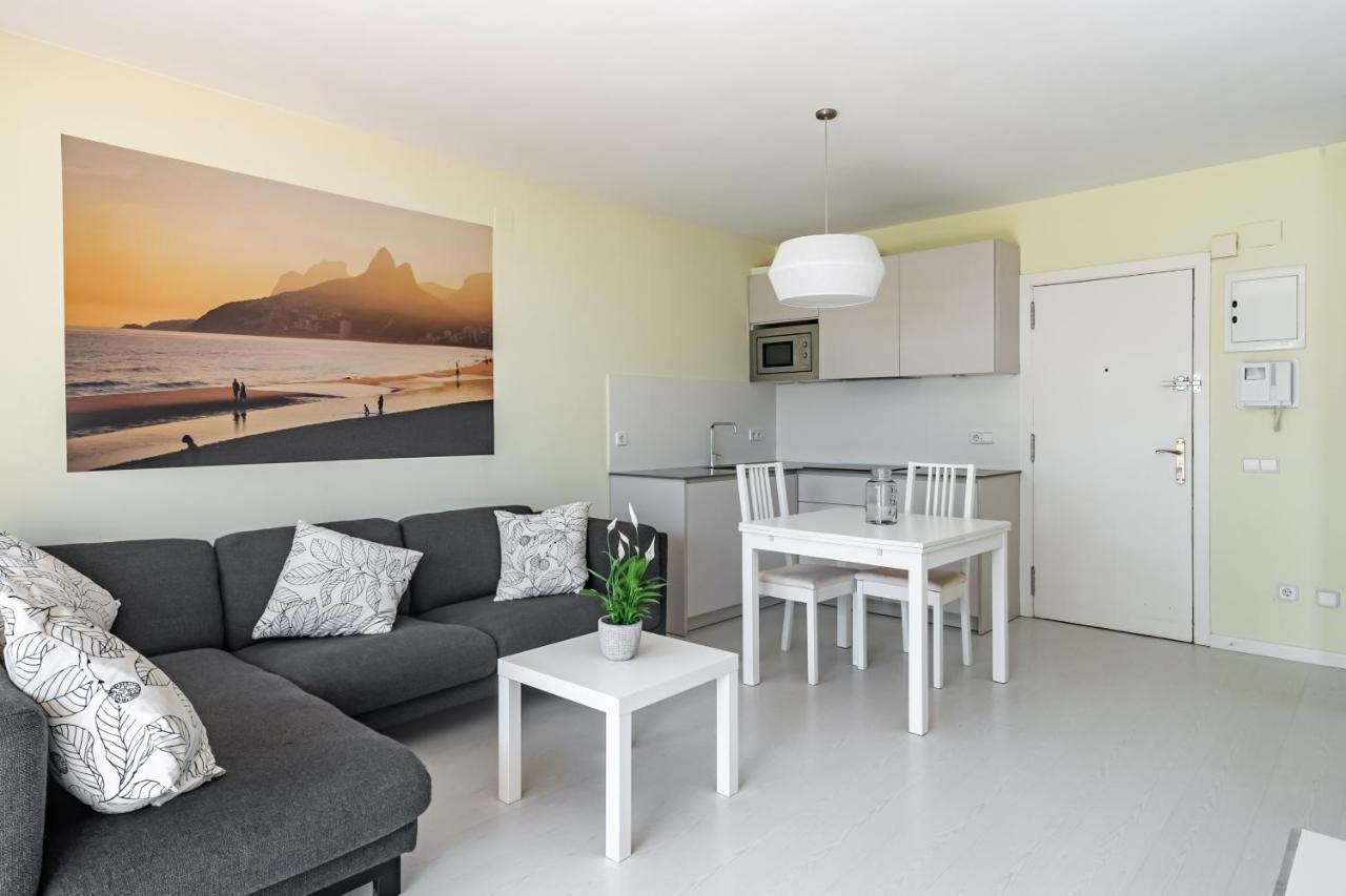 Apartamento Bahia Blanca Vilanova i la Geltrú Buitenkant foto