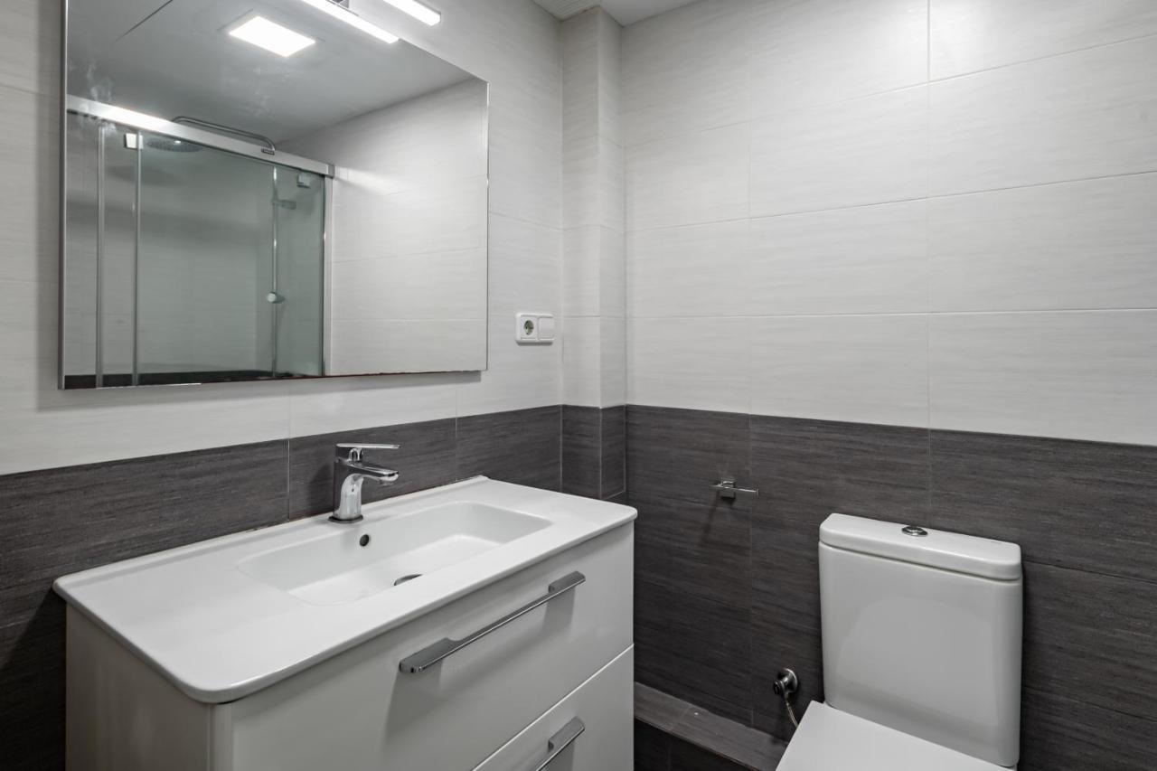 Apartamento Bahia Blanca Vilanova i la Geltrú Buitenkant foto