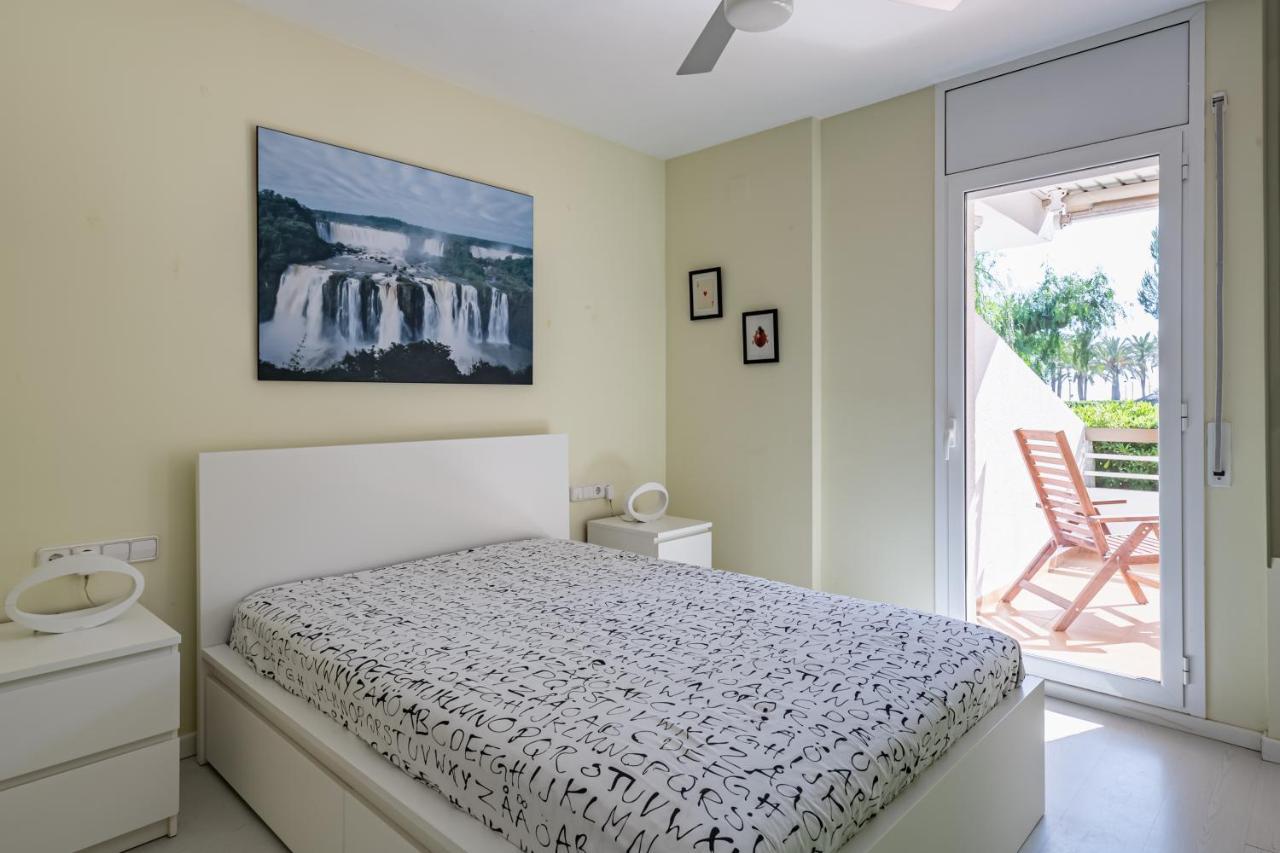 Apartamento Bahia Blanca Vilanova i la Geltrú Buitenkant foto