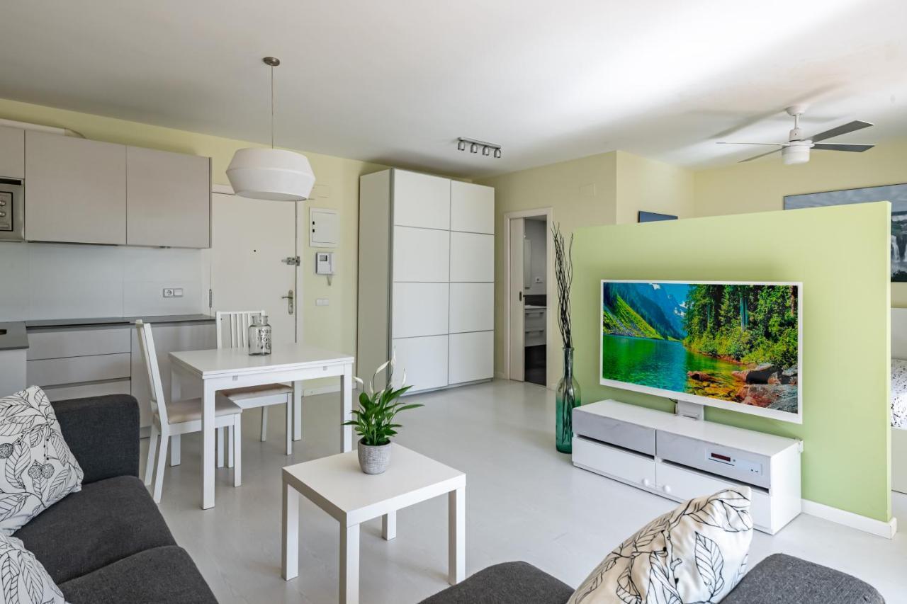 Apartamento Bahia Blanca Vilanova i la Geltrú Buitenkant foto